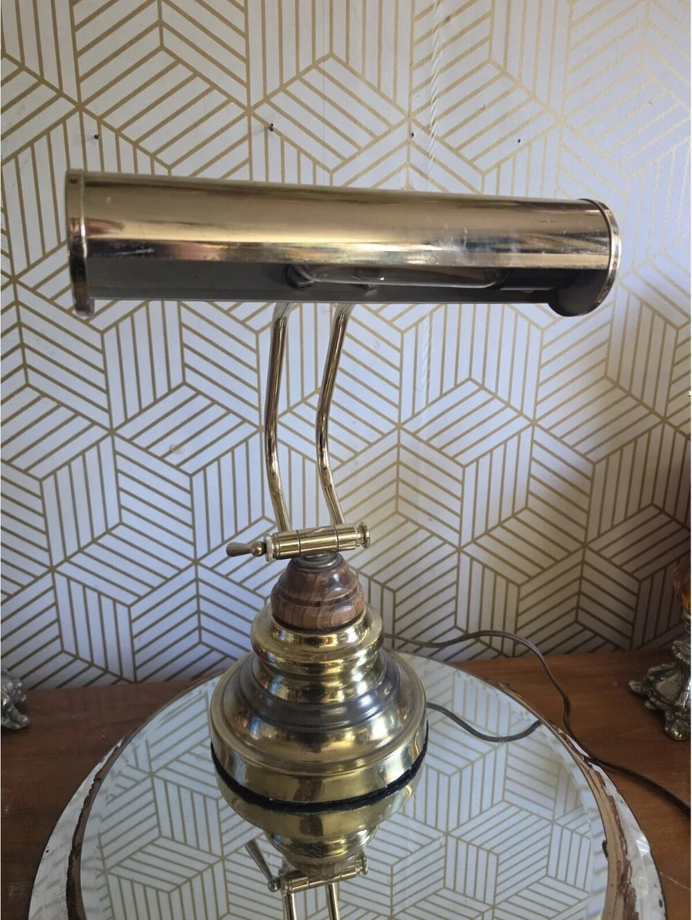 Vintage Underwriters Laboratories Brass Wood Piano Desk Bankers Adjustable Lamp